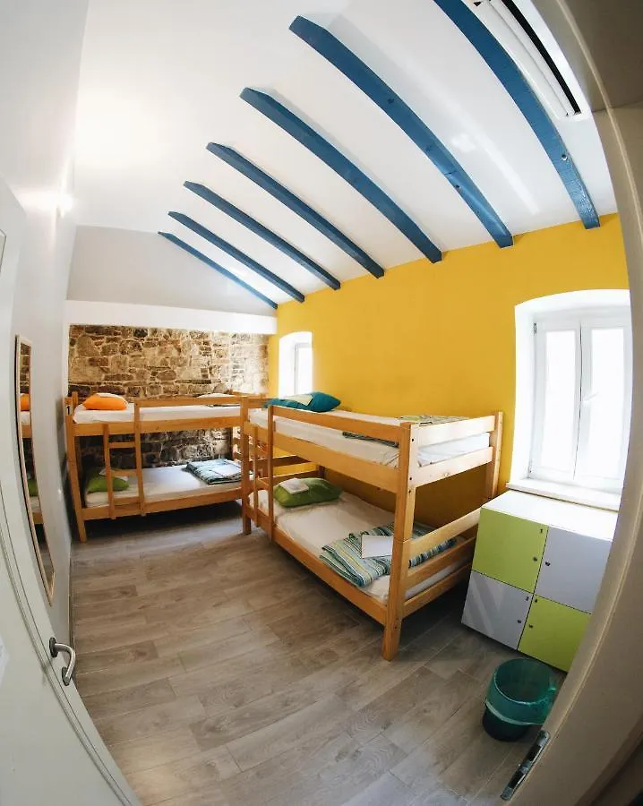 Fiesta Siesta Social Hostel Split